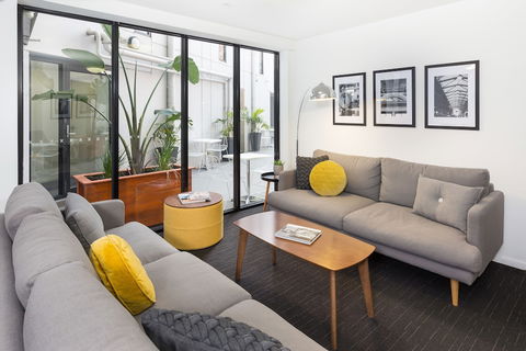 City Edge North Melbourne - Sydney 4u 4
