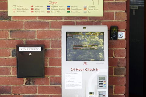 Amaroo Holiday Park - Sydney 4u 2