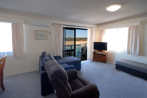 Marcel Towers Holiday Apartments - Sydney 4u 6