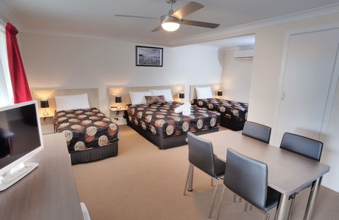 High Street Motor Inn - Accommodation Sydney 4
