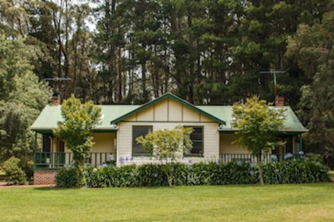 Federation Gardens & Possums Hideaway - Accommodation Sydney 0