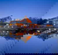 Peppers Cradle Mountain Lodge - Sydney 4u