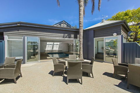Bellevue On The Lakes - Sydney 4u 4