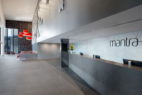 Mantra Circle On Cavill - Accommodation Sydney 6