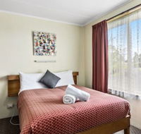 Sharonlee Strahan Villas - Accommodation Sydney
