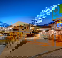 SureStay Hotel by Best Western Blue Diamond Motor Inn - Accommodation Sydney