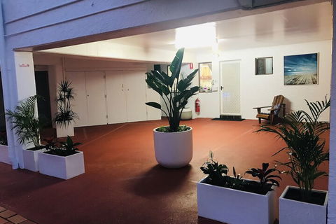Ocean Breeze Motel - Accommodation Sydney 1