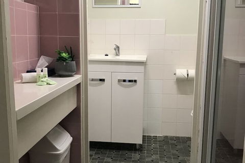 Ocean Breeze Motel - Accommodation Sydney 7