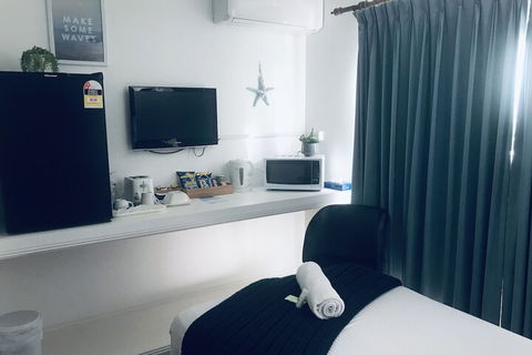 Ocean Breeze Motel - Accommodation Sydney 6