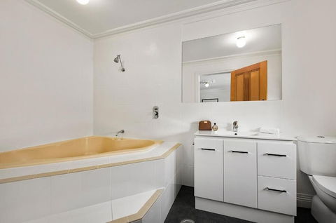 Quest Trinity House - Sydney 4u 6