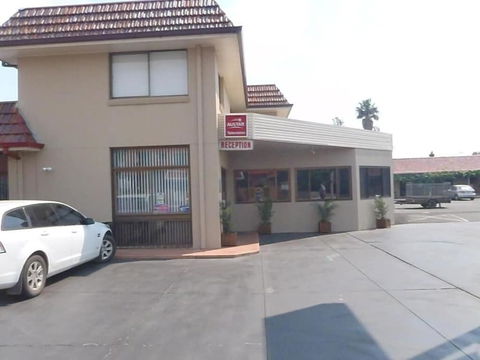 Caravilla Motor Inn - Accommodation Sydney 0