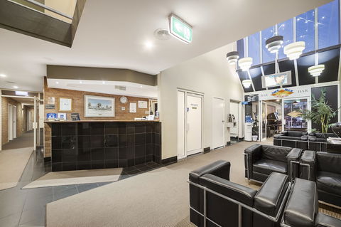 Ciloms Airport Lodge - Accommodation Sydney 3