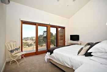 Seascape Retreat - Sydney 4u 5