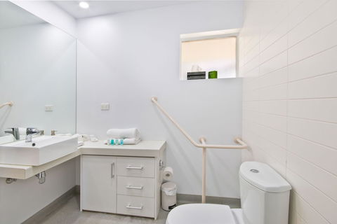 Lorne Bay View Motel - Accommodation Sydney 1