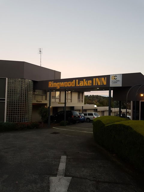 Ringwood Lake Inn - Sydney 4u 4