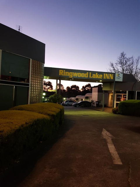Ringwood Lake Inn - Sydney 4u 2