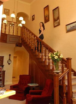 Victoria House Motor Inn - Sydney 4u 1