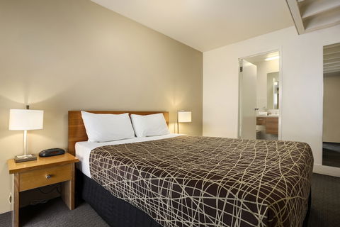 Old Woolstore Apartment Hotel - Accommodation Sydney 3