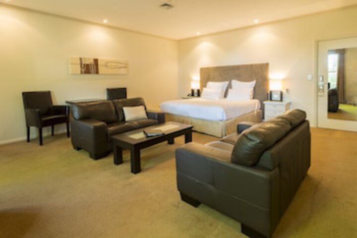 Doncaster East VIC Sydney 4u
