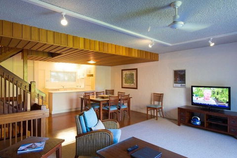 Palm Court Noosa - Sydney 4u 7