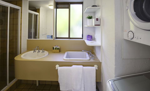 Ocean Breeze Resort - Sydney 4u 3