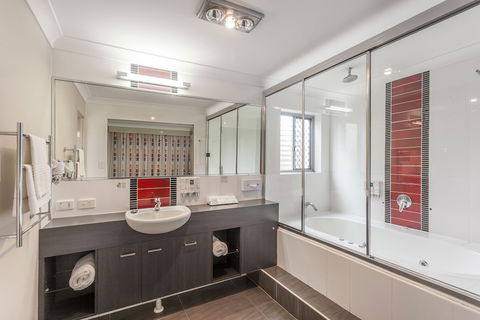 Platinum International - Sydney 4u 3
