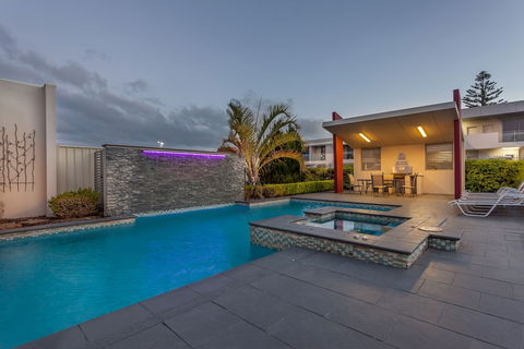 Platinum International - Sydney 4u 0