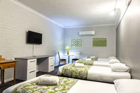 Country Motel Ipswich - Accommodation Sydney 6