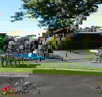Mitchell on Main Motel  Apartments - Accommodation Sydney