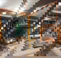 Oaks Cypress Lakes Resort - Sydney 4u