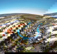 Oaks Port Stephens Pacific Blue Resort - Accommodation Sydney