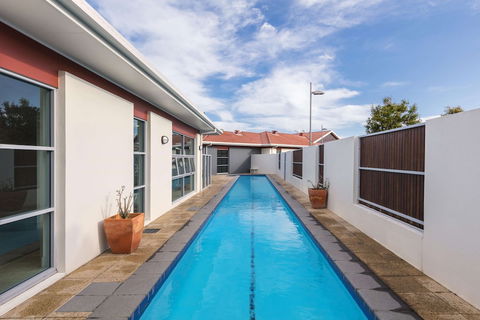 Oaks Port Stephens Pacific Blue Resort - Sydney 4u 5