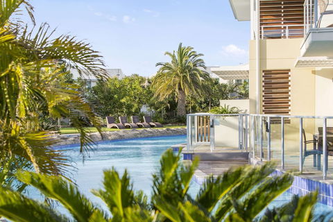 Oaks Port Stephens Pacific Blue Resort - Sydney 4u 1