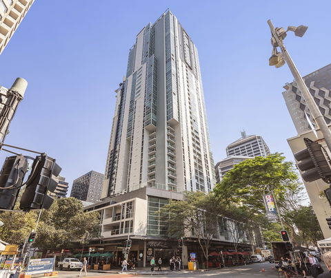 Oaks Brisbane Festival Suites - Accommodation Sydney 2
