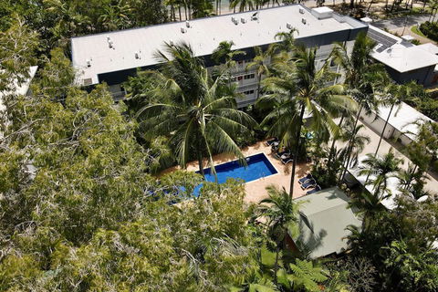 Agincourt Beachfront Apartments - Accommodation Sydney 2