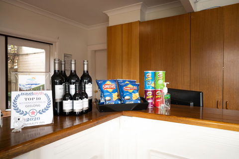 Admiralty Inn - Sydney 4u 3