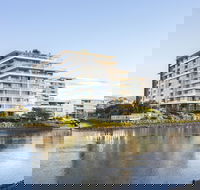 ULTIQA Freshwater Point Resort - Sydney 4u