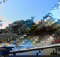 Surfers Riverside Apartments - Accommodation Sydney