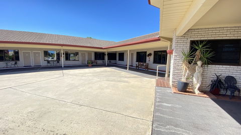 Sapphire City Motor Inn, Inverell - Sydney 4u 4