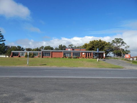 Kingston Lobster Motel - Sydney 4u 5