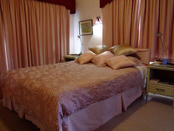 Kadina Bed & Breakfast - Accommodation Sydney 0