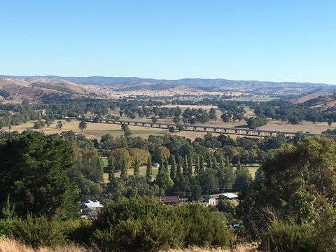 Tuckerbox Motor Inn - Sydney 4u 5