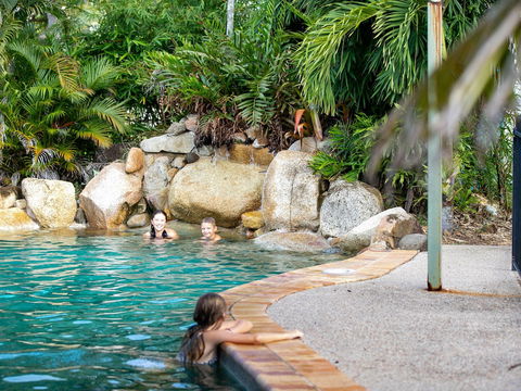 Cardwell Beachcomber Motel And Tourist Park - Sydney 4u 2