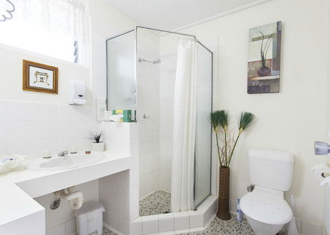 Raceways Motel - Sydney 4u 6