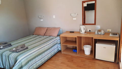 Boab Inn - Sydney 4u 5