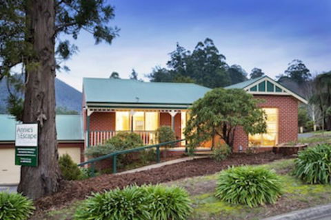Annie's Escape In Warburton - Accommodation Sydney 0