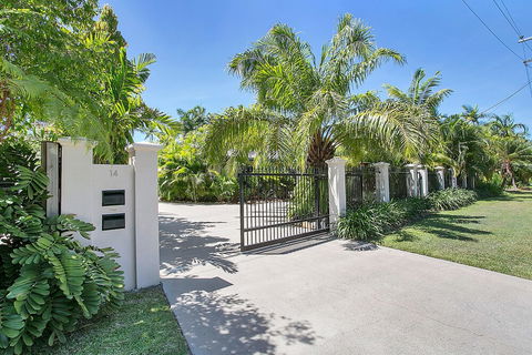 Kewarra Beach Retreat 1 - Accommodation Sydney 1