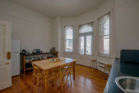 Roxburgh House Apartments - Accommodation Sydney 5