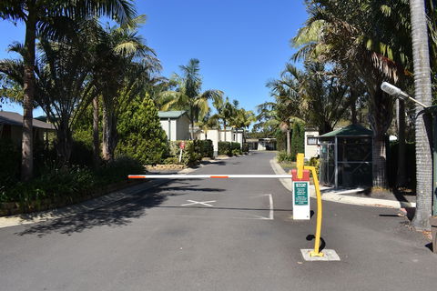 Jervis Bay Holiday Park - Sydney 4u 4