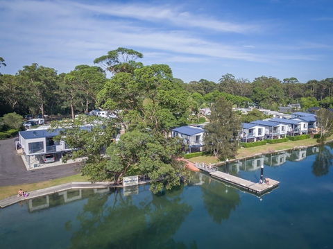 Jervis Bay Holiday Park - Sydney 4u 1